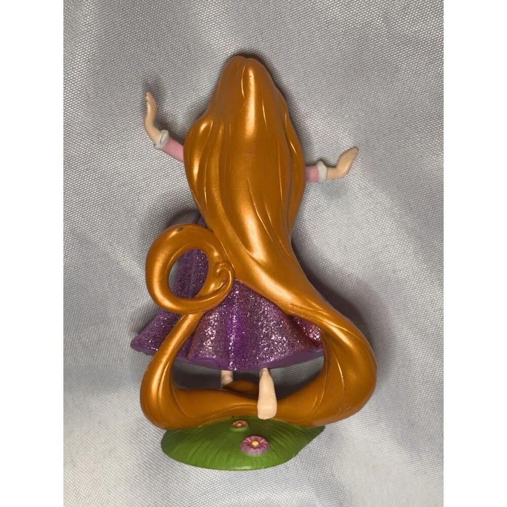 Disney Tangled Glitter Rapunzel 4